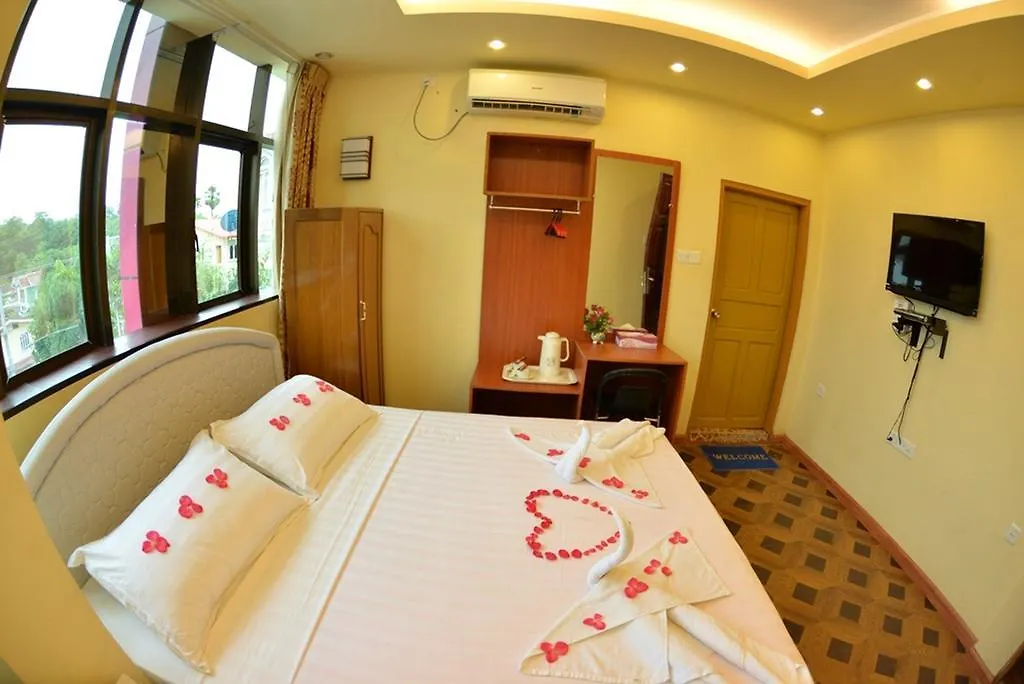 יאנגון New Golden Forward Hotel מיאנמר