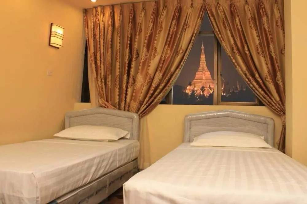 יאנגון New Golden Forward Hotel