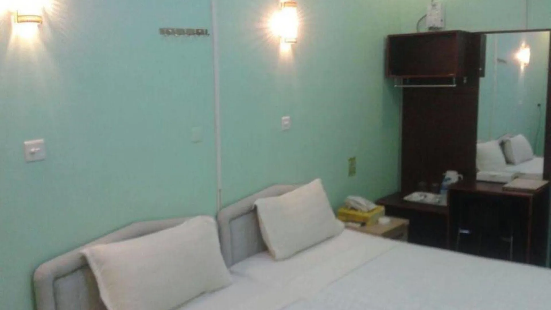 New Golden Forward Hotel Yangon